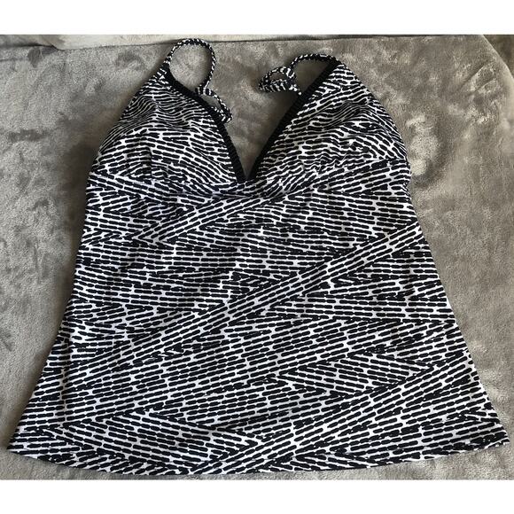 Kenneth Cole Reaction Zebra Triangle Ruffle Tankini Bathing Suit Regular Size M - Picture 6 of 8